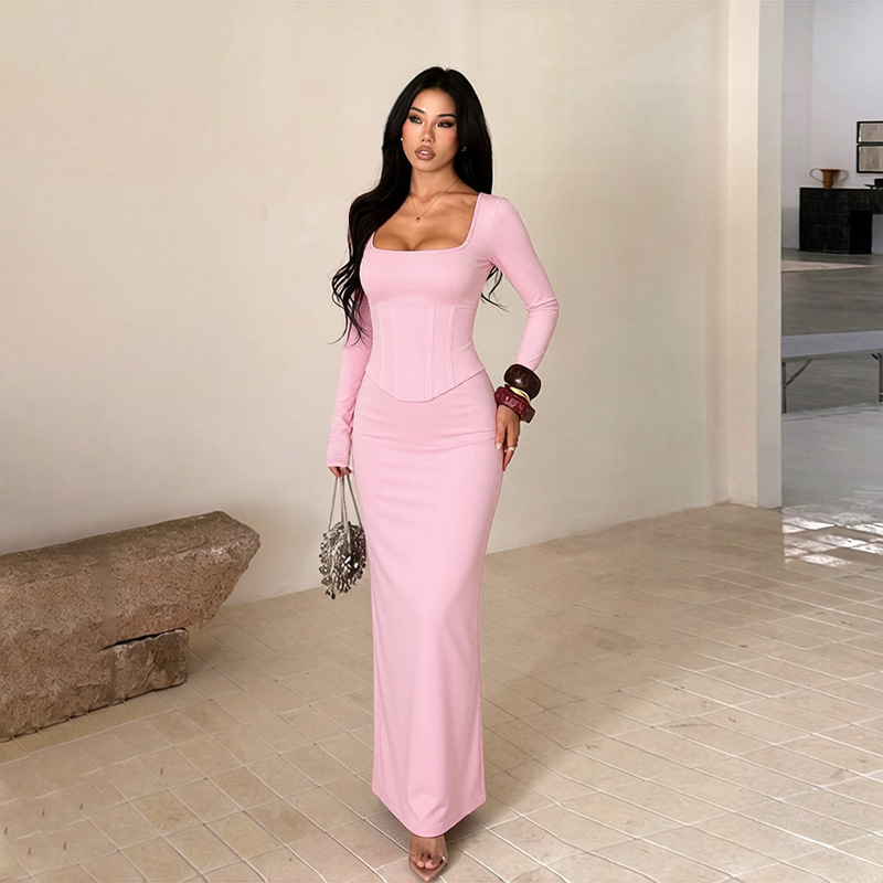 Custom-made square neckline dress with a cinched waist - 100 - Image 3